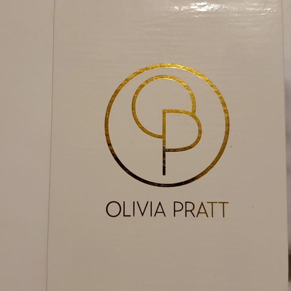 NWT WATCH Olivia Pratt designed White Ceramic Rose Gold - Picture 9 of 9